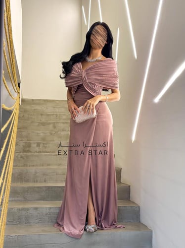 فستان ناعم طويل ماسك