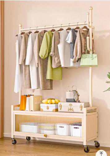 علاقة ملابس متعددة الاستخدام بتصميم عصري وذكي للتخ...