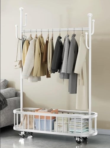 علاقة ملابس معدني فاخر بعجلات - منظم ملابس بتصميم...