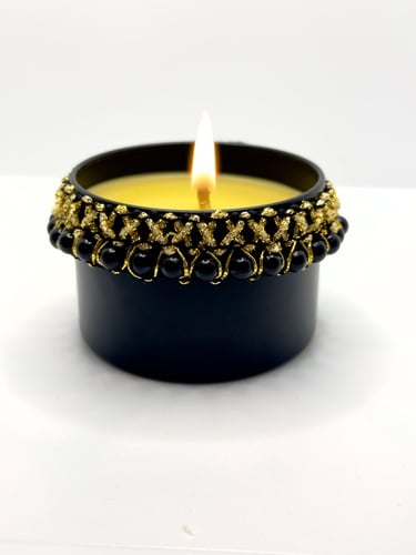 اللؤلؤة السوداء..(شمعه عسل الباحه الطبيعي بتصميم م...