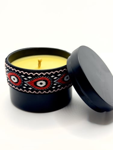 السمو ..(شمعه عسل الباحه الطبيعي بتصميم مستوحى من...