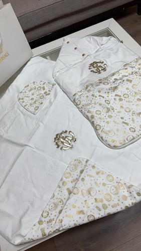 طقم روبرتو كفالي ( مدس + لحاف + قبوع )