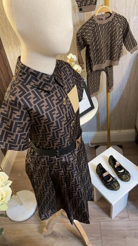 فستان فندي + حزام