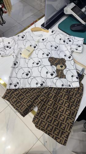 طقم فندي تيشرت + شورت