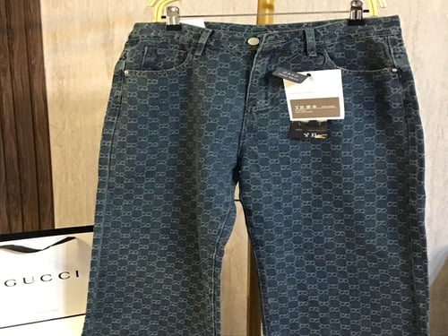 بنطلون قوتشي