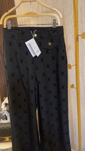 بنطلون سيلين مع حزام