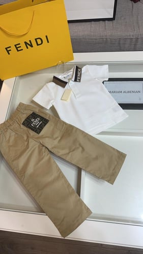 طقم فندي تيشرت +بنطلون