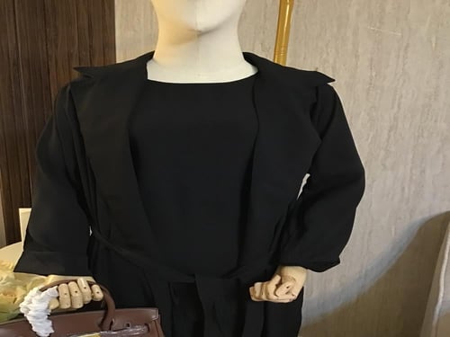 عباية سفر مكونه من ٣ قطع