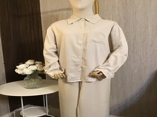 طقم لويفي نسائي