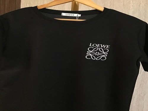 تيشيرت لويفي نسائي