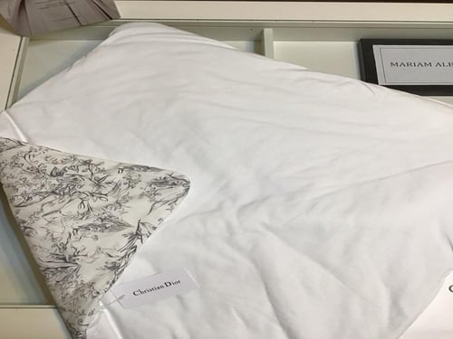 طقم مواليد ديور