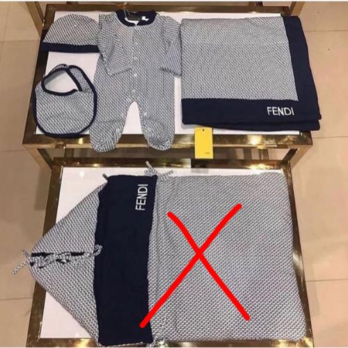 طقم مواليد لحاف+ افارول+ قبوع+ صدريه