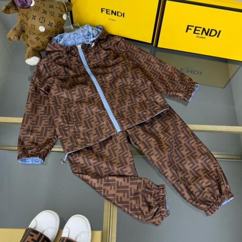 طقم فندي بنطلون + جاكيت