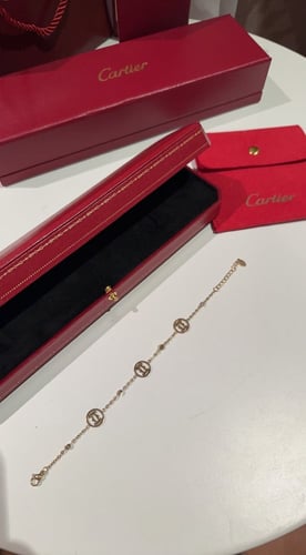 اسورة كارتير