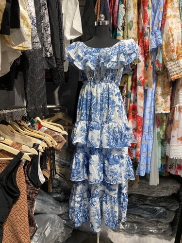 فستان ديور نسائي