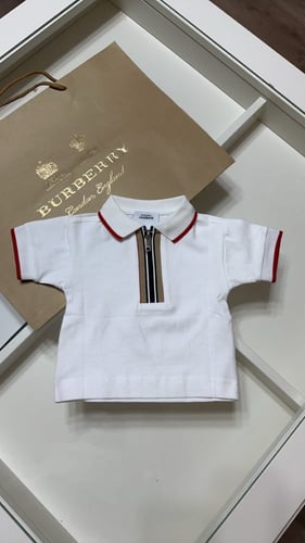 تيشيرت بربري ابيض