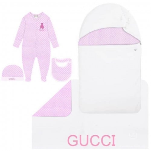 طقم قوتشي وردي