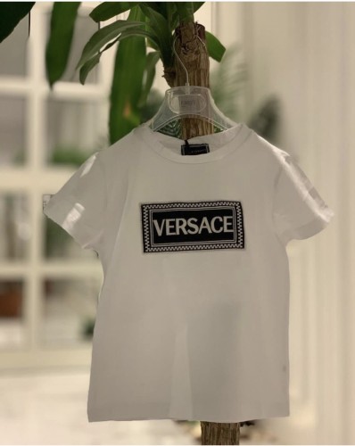 تيشيرت فرزاتشي ابيض