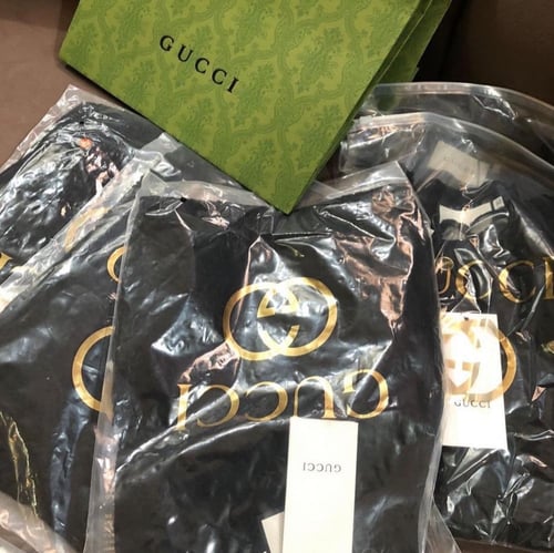 بلوزة قوتشي