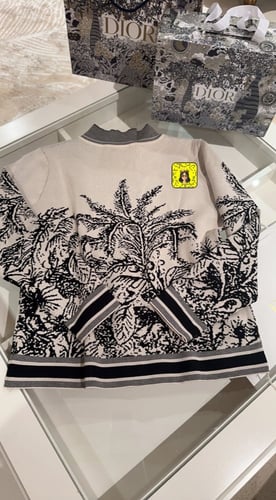 طقم ديور نسائي فري سايز