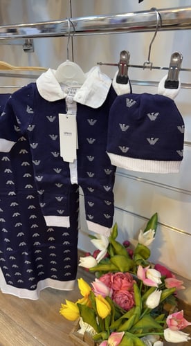 طقم ارماني لحاف+افارول +قبوع