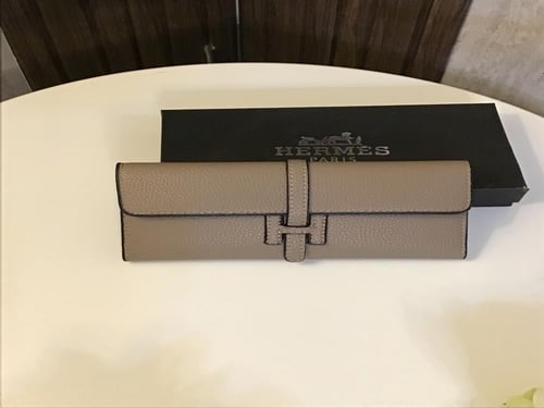 محفظة هيرمز