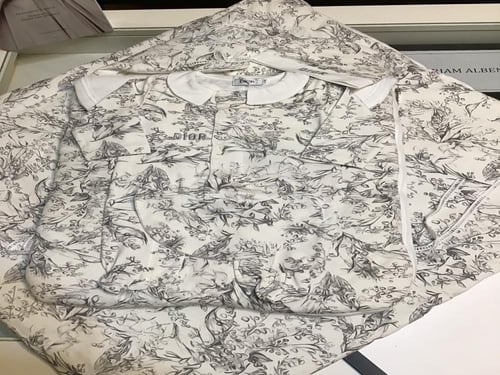 طقم مواليد ديور