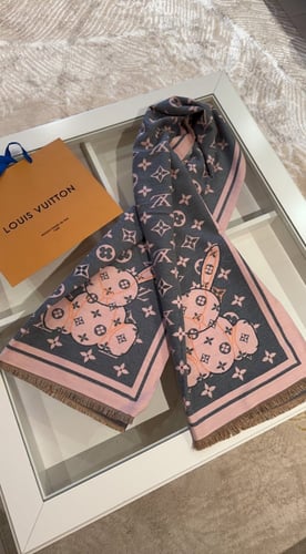 سكارف لويس فيتون شتوي ( بدون كيس )
