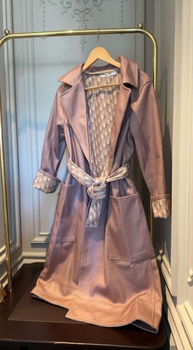 جاكيت ديور نسائي