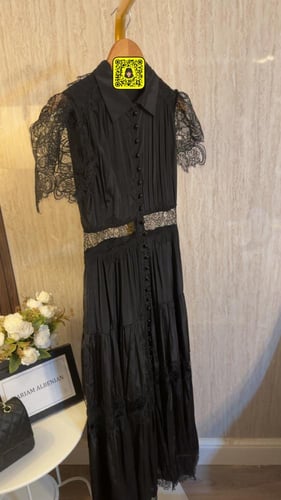 فستان نسائي اسود