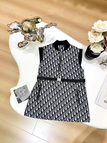 فستان ديور + حزام