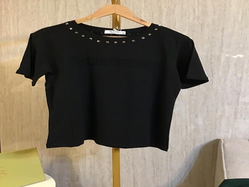 تيشيرت فالنتينو نسائي