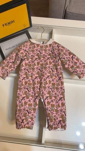 افارول موسكينو شتوي