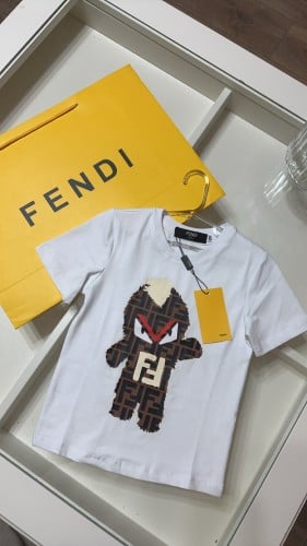 تيشيرت فندي ابيض