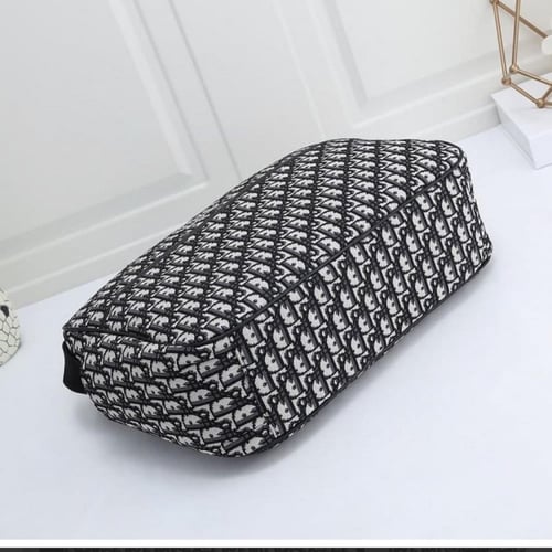 شنطة ديور مواليد