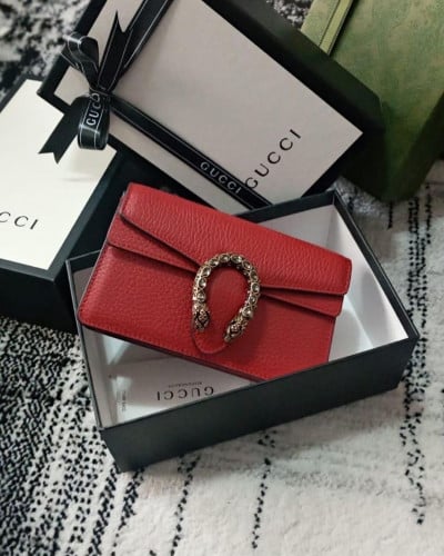 حقيبة قوتشي احمر مع البوكس