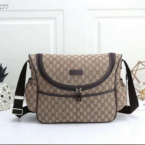 حقيبة مواليد قوتشي