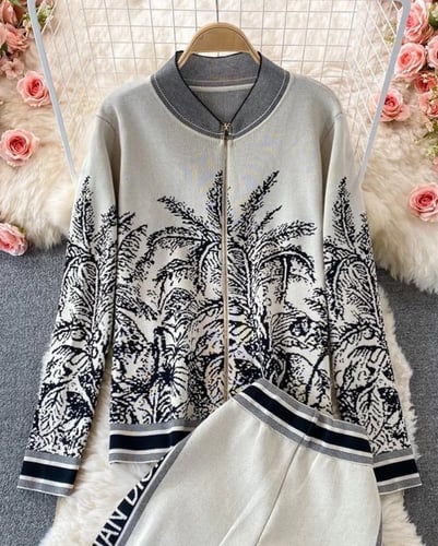 طقم ديور نسائي فري سايز