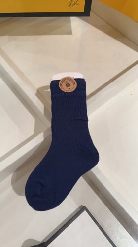 جوارب اطفال لون كحلي