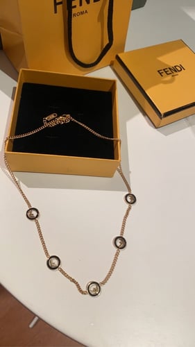 سلسال فندي بدون ملحقات