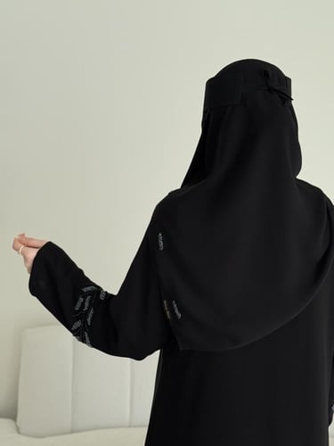 عبايه المها