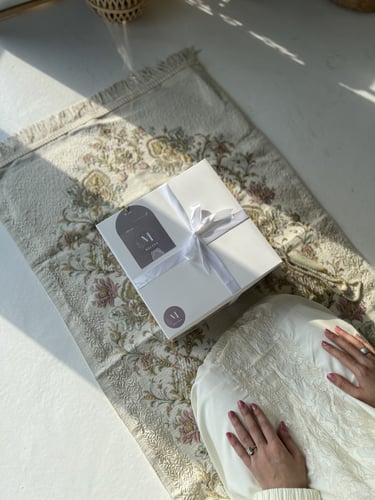 طقم شرشف صلاة وسجاد فاخر