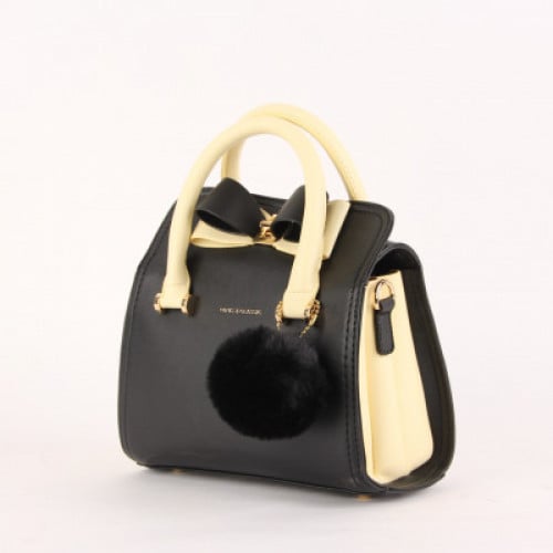 شنطة يد مودرن بتصميم لطيف اسود