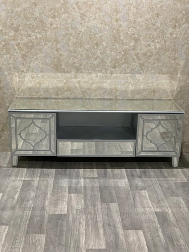 طاولة بلازما لون مكس