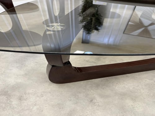 طقم طاولات ضيافة