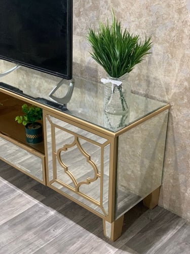 طاولة بلازما لون ذهبي