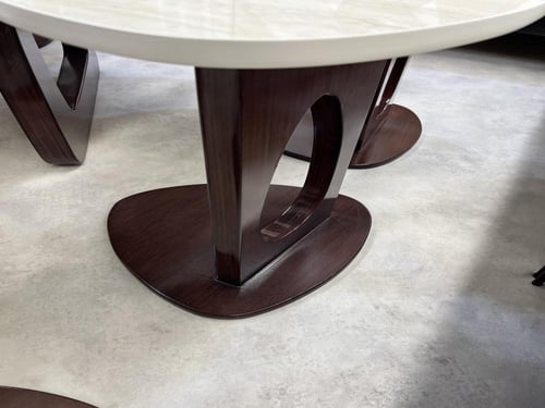 طقم طاولات ضيافة