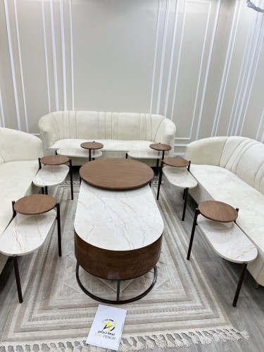 طقم طاولات مكون من 8 قطعه