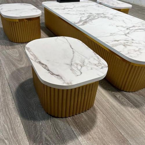 طقم طاولة ارضي مع 4 حبات خدمة