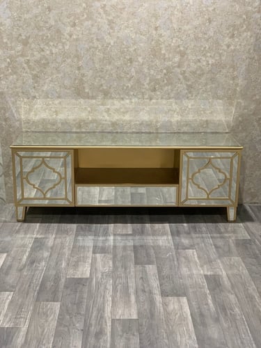 طاولة بلازما لون ذهبي